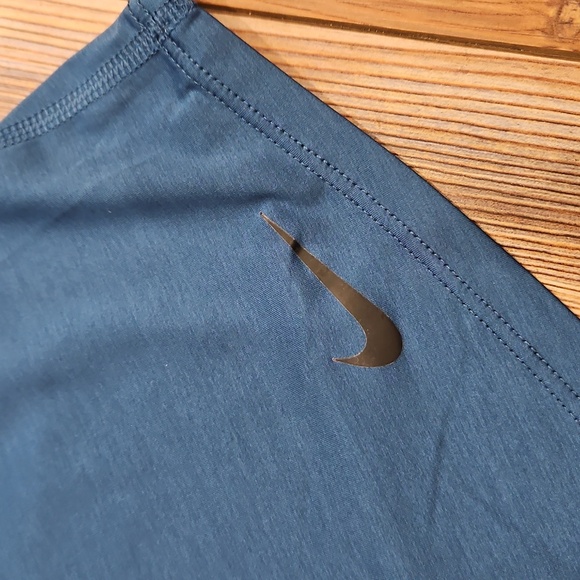 Nike Blue workout Tank Top - Picture 2 of 5